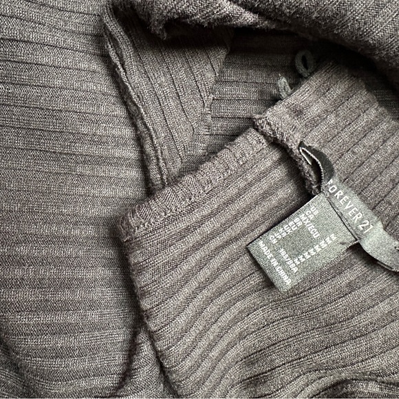 Forever 21 Black Ribbed Midi Dress - Picture 7 of 7